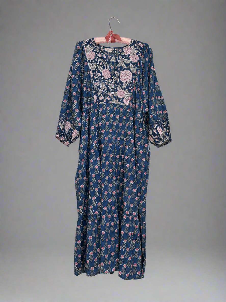 B) Arabella - Go anywhere dress