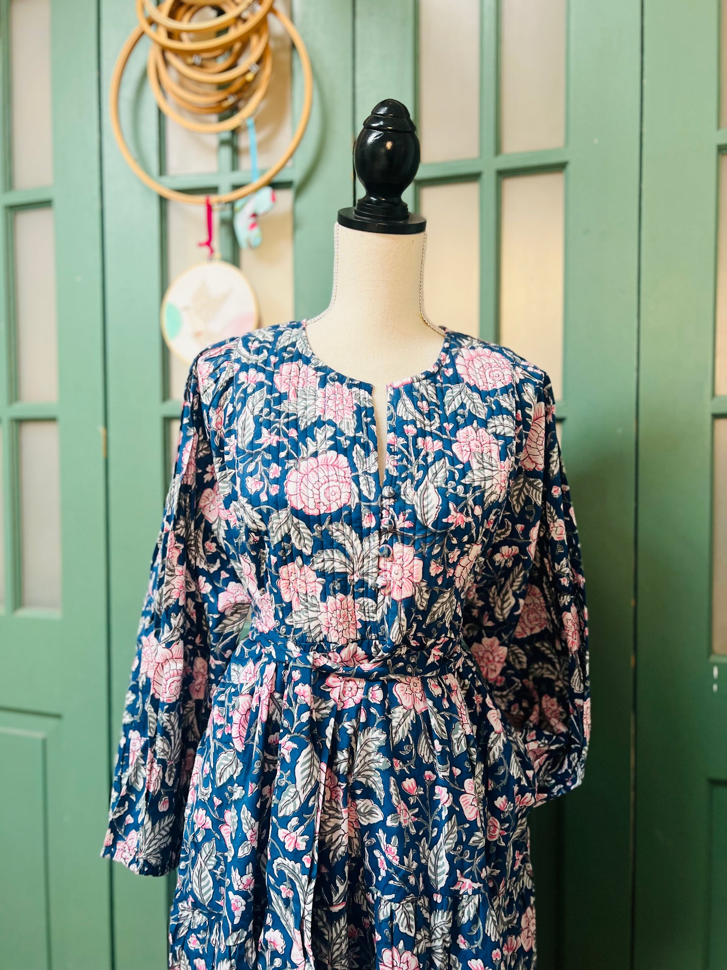 2) Go anywhere dress - Rosabella