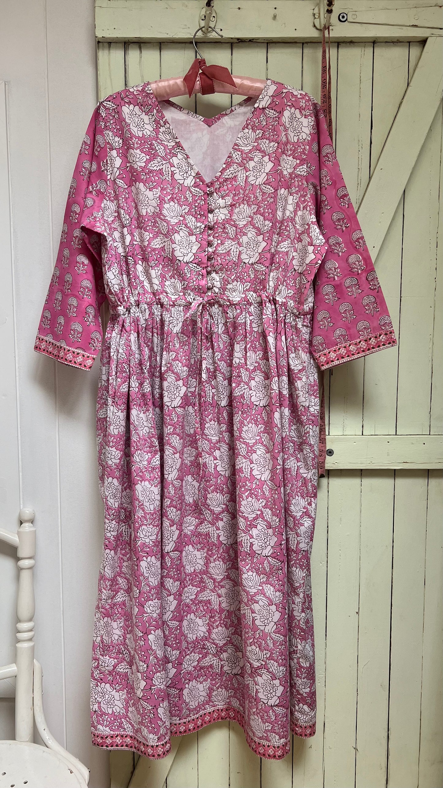 C) ‘Flossy’ Drawstring dress with pockets