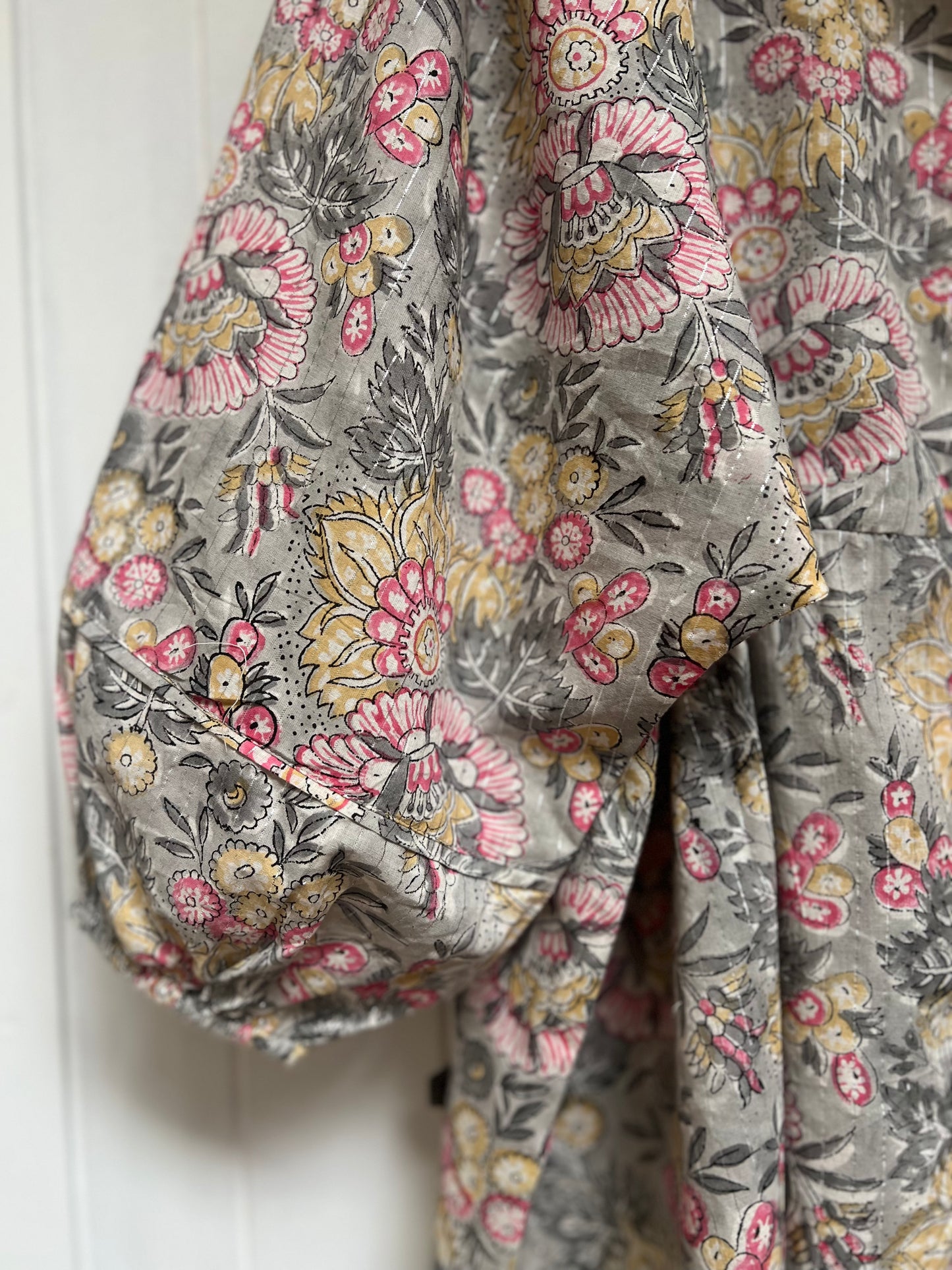 B) Beth with Lurex - Go anywhere blouse