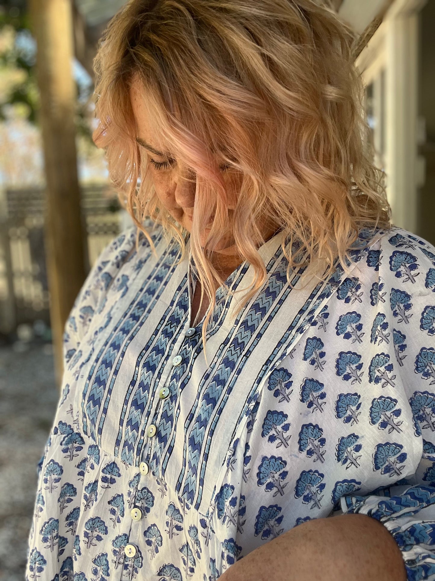 A) Melli blouse - easy wear blouse