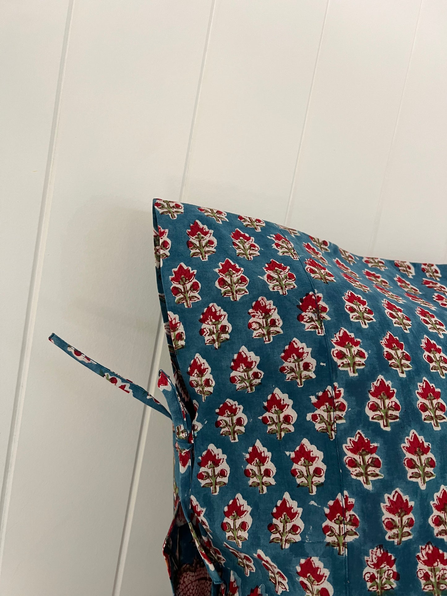 1) Tied end Pillowcase - ‘Aisha’