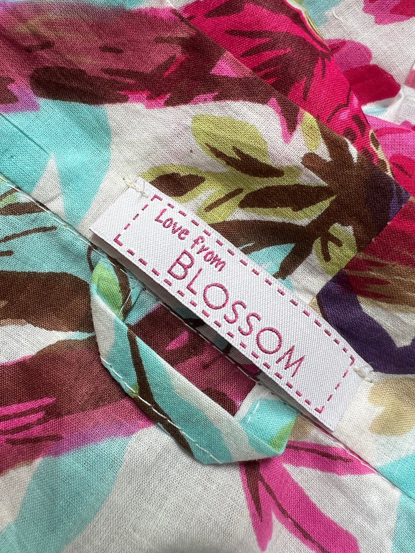 1a) Robe - White floral