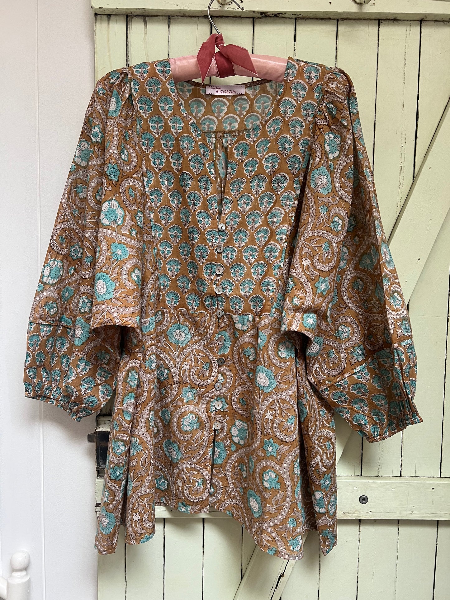 1)) Willow with Lurex - Go anywhere blouse