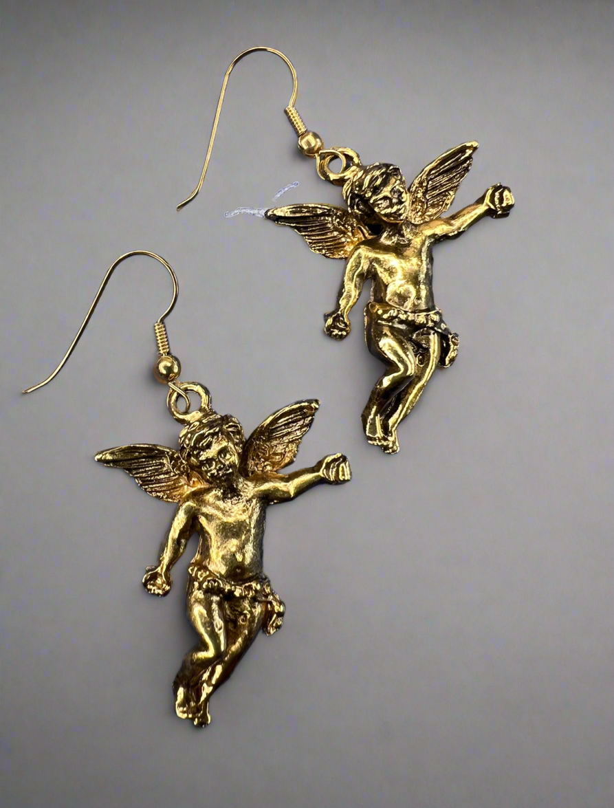 Flying Cherubs