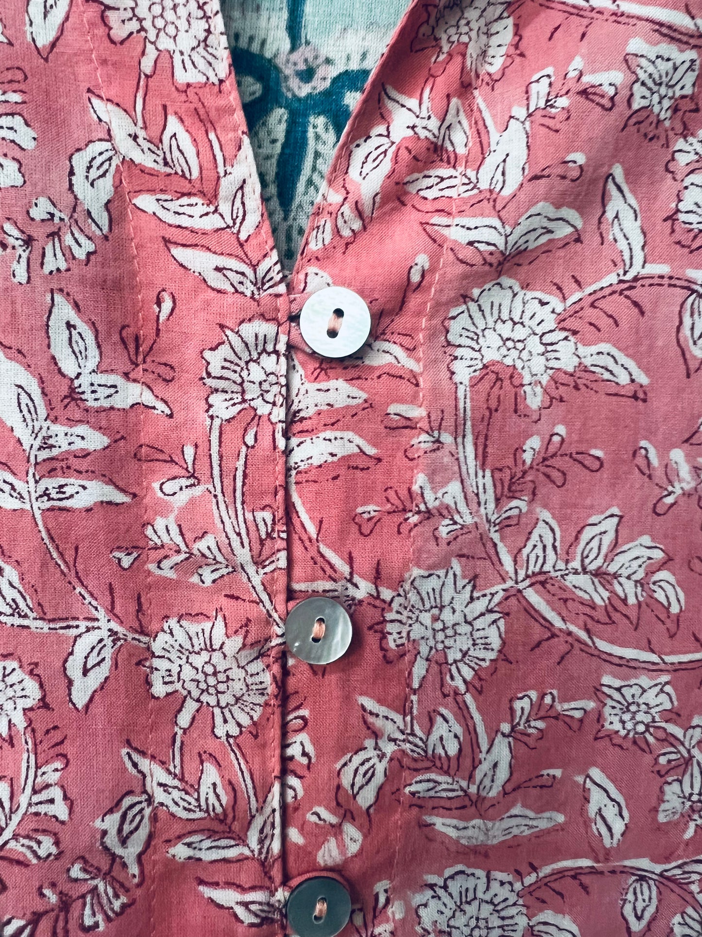 1) Patch shirt - Bliss
