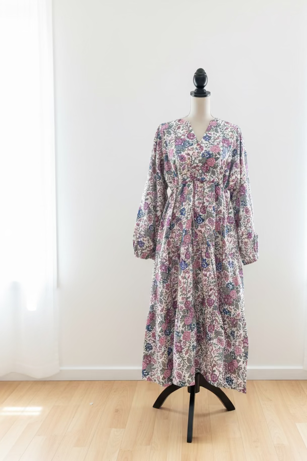 1a) Going places dress - Sophie