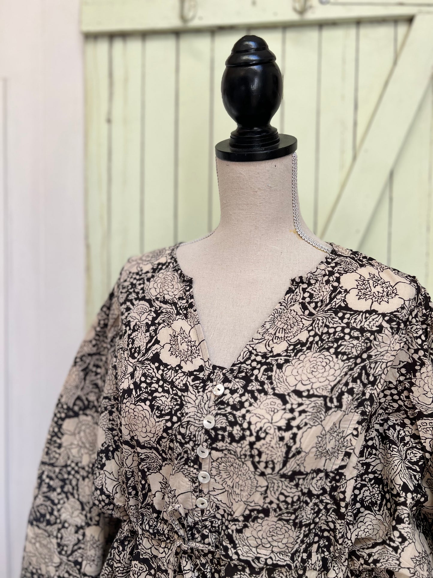 1a) Going places dress - Astrid