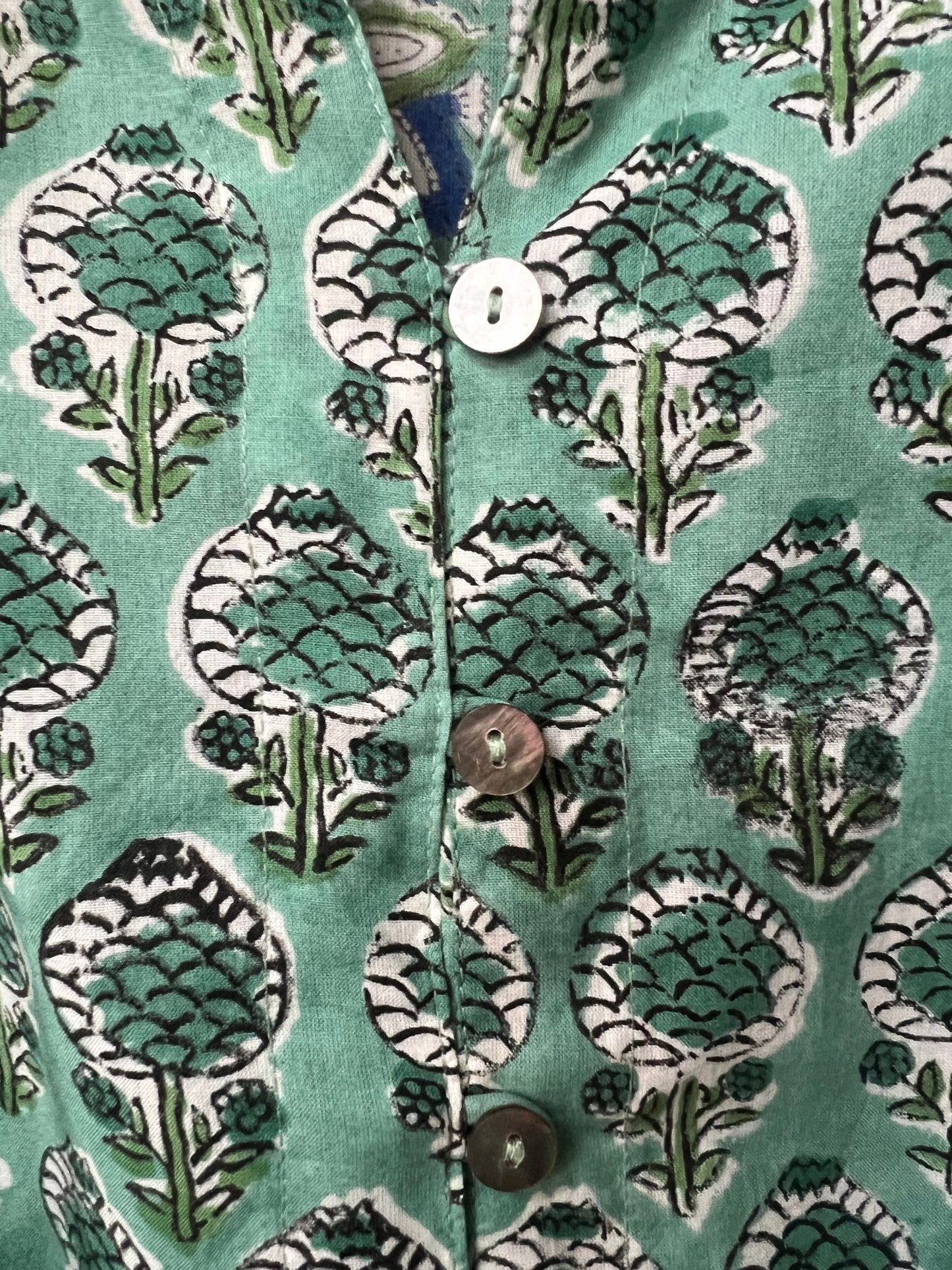 1) Patch shirt - Serene