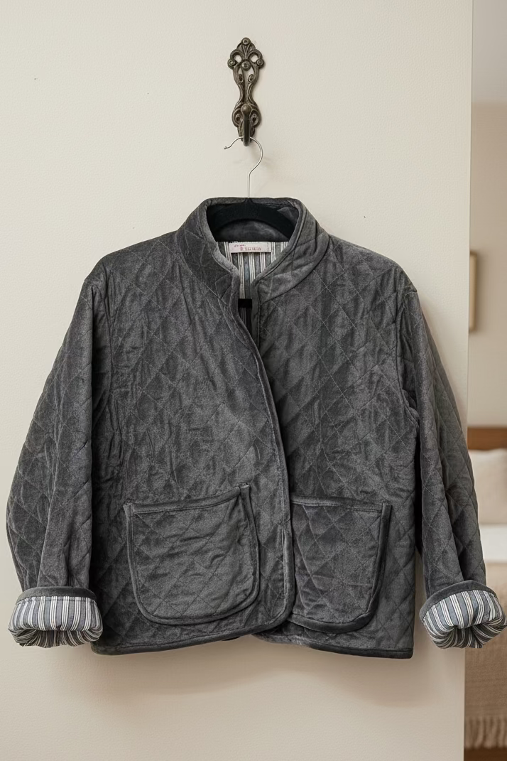1) Quilted jacket - Grey