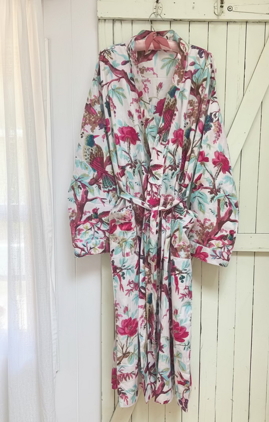 1a) Robe - White floral