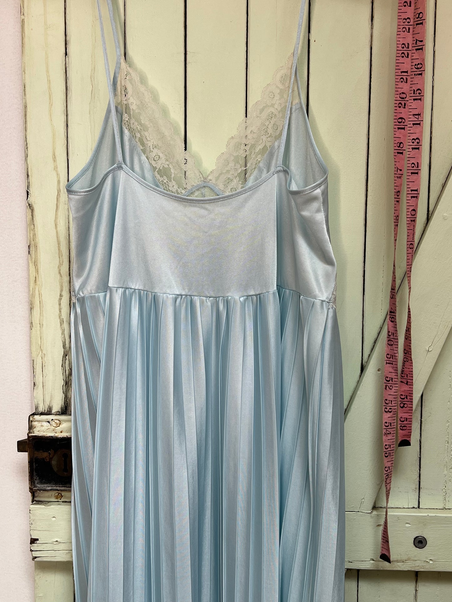 Vintage Sun ray pleat nightie