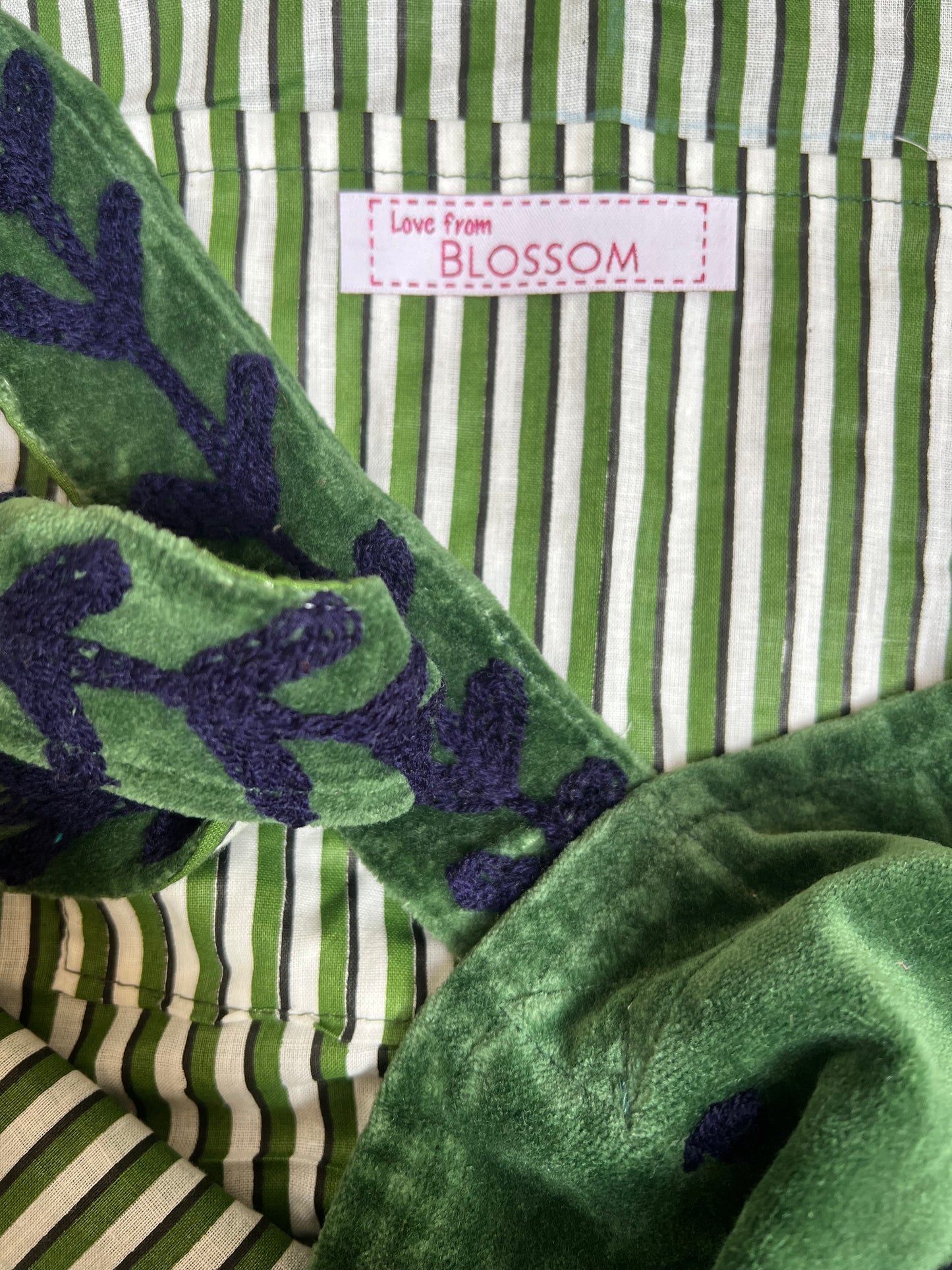 1) Velvet Carry all bag - Green/Navy