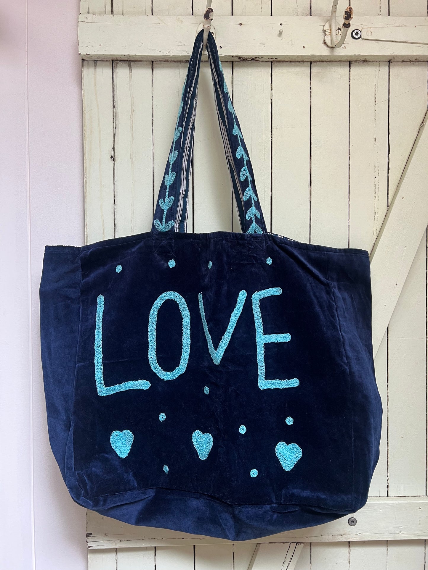 1) Velvet Carry all bag - Navy / Aqua