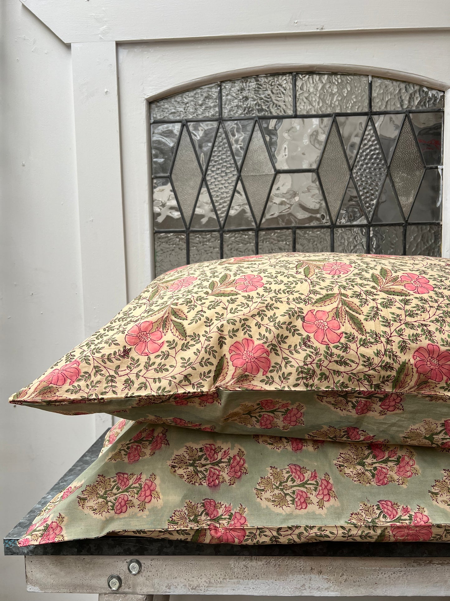 1A) Vintage Rose double sided single pillow case